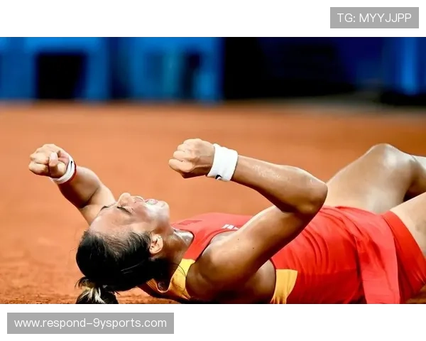 网球赛场风云再起：新星崛起与老将对决引发热议